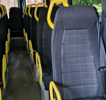 Зеленый Мерседес Sprinter, объемом двигателя 3 л и пробегом 296 тыс. км за 49900 $, фото 36 на Automoto.ua