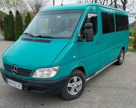 Зеленый Мерседес Sprinter, объемом двигателя 2.15 л и пробегом 465 тыс. км за 10650 $, фото 1 на Automoto.ua
