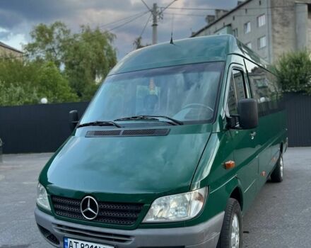Зелений Мерседес Sprinter, об'ємом двигуна 2.7 л та пробігом 450 тис. км за 11000 $, фото 18 на Automoto.ua