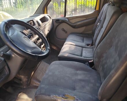 Зелений Мерседес Sprinter, об'ємом двигуна 0 л та пробігом 550 тис. км за 2600 $, фото 4 на Automoto.ua