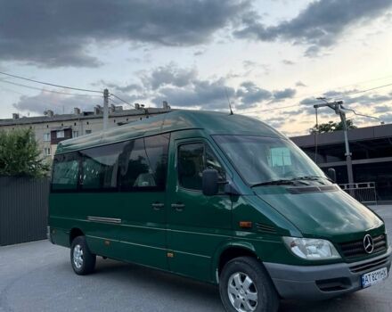 Зелений Мерседес Sprinter, об'ємом двигуна 2.7 л та пробігом 450 тис. км за 11000 $, фото 19 на Automoto.ua