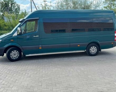 Зеленый Мерседес Sprinter, объемом двигателя 2.2 л и пробегом 380 тыс. км за 20500 $, фото 2 на Automoto.ua