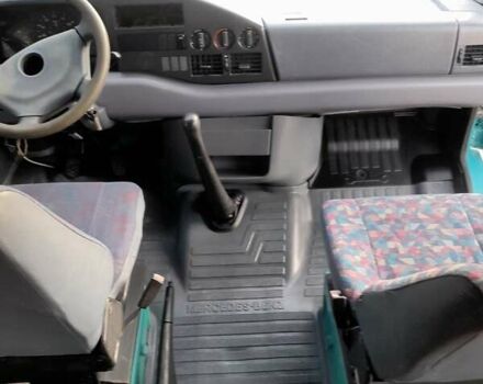Зеленый Мерседес Sprinter, объемом двигателя 0 л и пробегом 680 тыс. км за 7000 $, фото 11 на Automoto.ua
