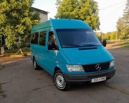 Зеленый Мерседес Sprinter, объемом двигателя 0 л и пробегом 680 тыс. км за 7000 $, фото 1 на Automoto.ua