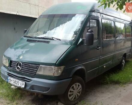 Зелений Мерседес Sprinter, об'ємом двигуна 2.3 л та пробігом 300 тис. км за 2700 $, фото 8 на Automoto.ua