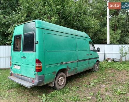 Зеленый Мерседес Sprinter, объемом двигателя 2.3 л и пробегом 600 тыс. км за 3500 $, фото 4 на Automoto.ua