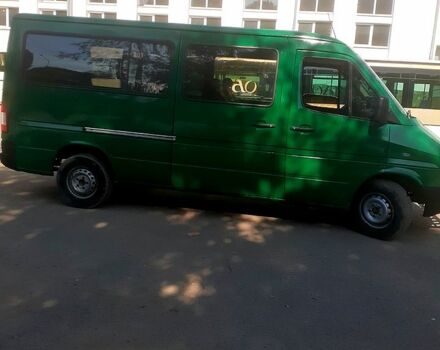 Зеленый Мерседес Sprinter, объемом двигателя 2.9 л и пробегом 600 тыс. км за 6200 $, фото 2 на Automoto.ua