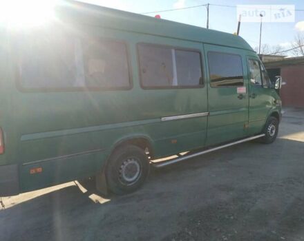 Зеленый Мерседес Sprinter, объемом двигателя 2.3 л и пробегом 9 тыс. км за 5500 $, фото 2 на Automoto.ua