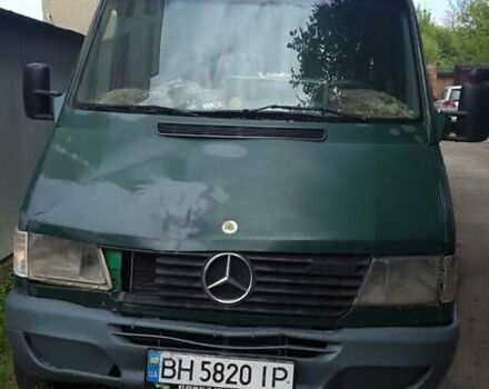 Зелений Мерседес Sprinter, об'ємом двигуна 2.3 л та пробігом 300 тис. км за 2700 $, фото 13 на Automoto.ua