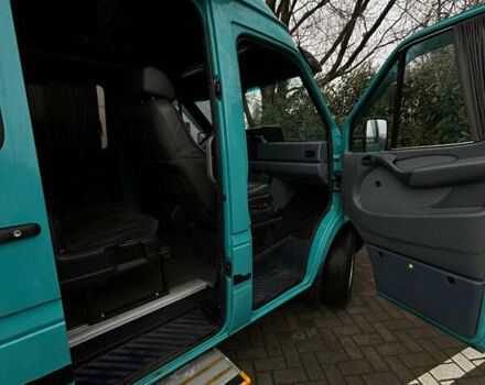 Зелений Мерседес Sprinter, об'ємом двигуна 2.9 л та пробігом 248 тис. км за 9500 $, фото 8 на Automoto.ua