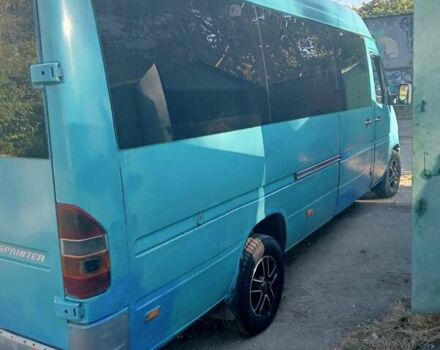 Зелений Мерседес Sprinter, об'ємом двигуна 3 л та пробігом 3 тис. км за 4500 $, фото 1 на Automoto.ua
