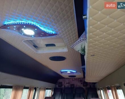 Зелений Мерседес Sprinter, об'ємом двигуна 2.9 л та пробігом 352 тис. км за 8300 $, фото 5 на Automoto.ua