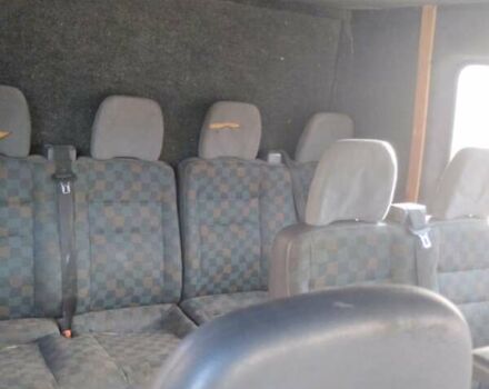 Зеленый Мерседес Sprinter, объемом двигателя 2.3 л и пробегом 260 тыс. км за 2100 $, фото 3 на Automoto.ua