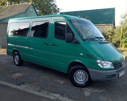 Зеленый Мерседес Sprinter, объемом двигателя 2.1 л и пробегом 324 тыс. км за 12200 $, фото 1 на Automoto.ua
