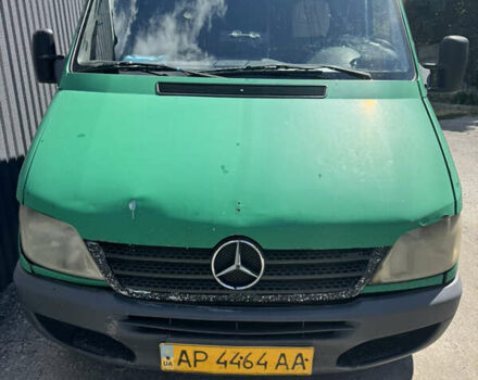 Зеленый Мерседес Sprinter, объемом двигателя 2.15 л и пробегом 840 тыс. км за 5500 $, фото 2 на Automoto.ua