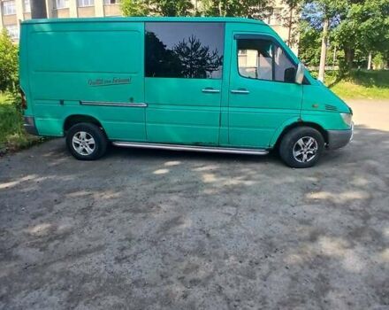Зеленый Мерседес Sprinter, объемом двигателя 2.15 л и пробегом 300 тыс. км за 5700 $, фото 7 на Automoto.ua