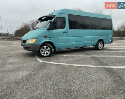 Зеленый Мерседес Sprinter, объемом двигателя 2.1 л и пробегом 470 тыс. км за 10500 $, фото 19 на Automoto.ua
