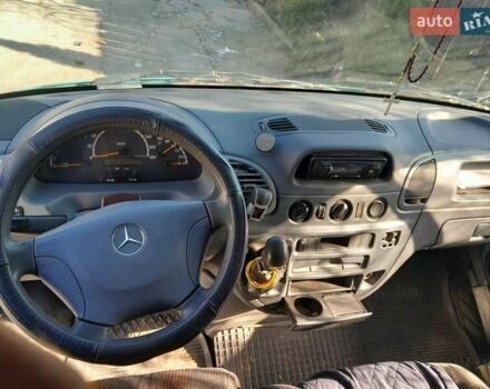 Зеленый Мерседес Sprinter, объемом двигателя 2.1 л и пробегом 547 тыс. км за 5300 $, фото 8 на Automoto.ua