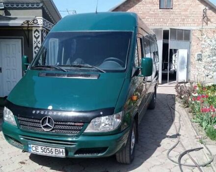 Зеленый Мерседес Sprinter, объемом двигателя 2.7 л и пробегом 200 тыс. км за 11200 $, фото 4 на Automoto.ua