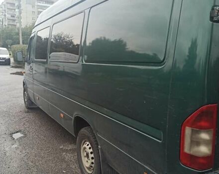 Зелений Мерседес Sprinter, об'ємом двигуна 2.7 л та пробігом 999 тис. км за 9000 $, фото 8 на Automoto.ua