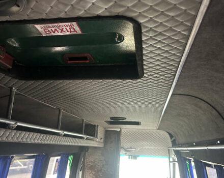 Зелений Мерседес Sprinter, об'ємом двигуна 2.3 л та пробігом 300 тис. км за 10500 $, фото 9 на Automoto.ua