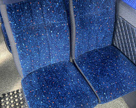Зелений Мерседес Sprinter, об'ємом двигуна 2.3 л та пробігом 300 тис. км за 10500 $, фото 7 на Automoto.ua