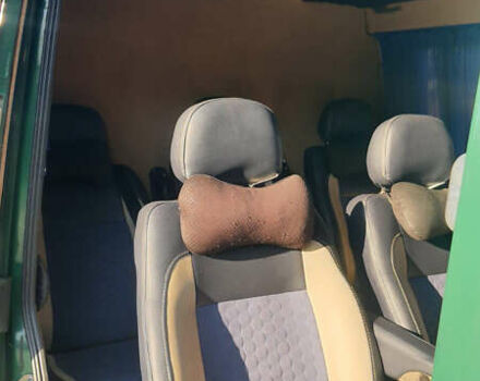 Зелений Мерседес Sprinter, об'ємом двигуна 2.2 л та пробігом 580 тис. км за 8500 $, фото 14 на Automoto.ua