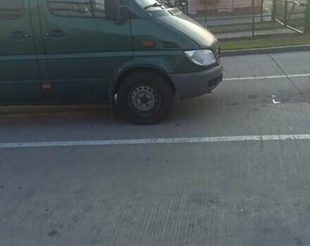 Зелений Мерседес Sprinter, об'ємом двигуна 2.7 л та пробігом 999 тис. км за 9000 $, фото 6 на Automoto.ua