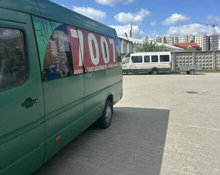 Зелений Мерседес Sprinter, об'ємом двигуна 2.3 л та пробігом 300 тис. км за 10500 $, фото 5 на Automoto.ua
