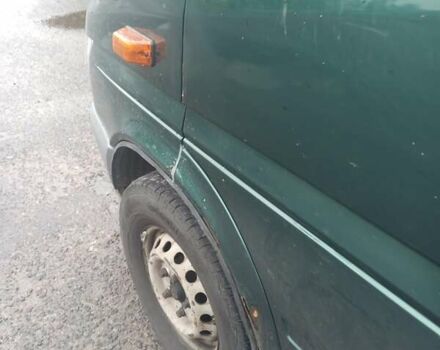 Зелений Мерседес Sprinter, об'ємом двигуна 2.7 л та пробігом 999 тис. км за 9000 $, фото 5 на Automoto.ua