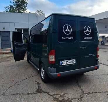 Зелений Мерседес Sprinter, об'ємом двигуна 2.69 л та пробігом 640 тис. км за 7800 $, фото 6 на Automoto.ua