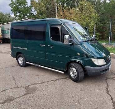 Зелений Мерседес Sprinter, об'ємом двигуна 2.69 л та пробігом 640 тис. км за 7800 $, фото 4 на Automoto.ua