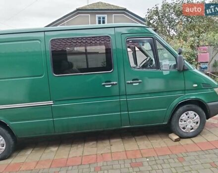 Зеленый Мерседес Sprinter, объемом двигателя 2.1 л и пробегом 750 тыс. км за 9700 $, фото 3 на Automoto.ua