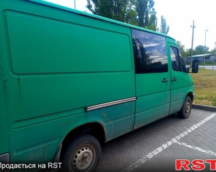 Зелений Мерседес Sprinter, об'ємом двигуна 2.1 л та пробігом 250 тис. км за 5500 $, фото 4 на Automoto.ua