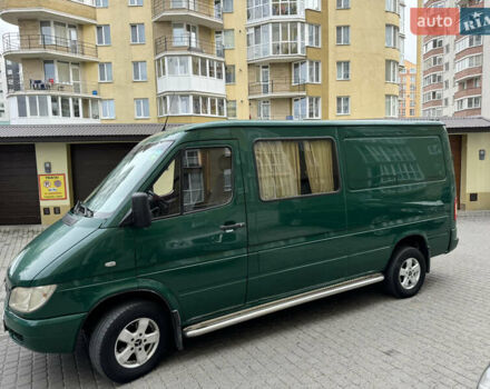 Зеленый Мерседес Sprinter, объемом двигателя 2.7 л и пробегом 600 тыс. км за 10200 $, фото 4 на Automoto.ua