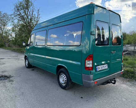 Зеленый Мерседес Sprinter, объемом двигателя 2.69 л и пробегом 297 тыс. км за 12800 $, фото 5 на Automoto.ua