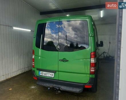 Зелений Мерседес Sprinter, об'ємом двигуна 2.2 л та пробігом 417 тис. км за 10000 $, фото 5 на Automoto.ua