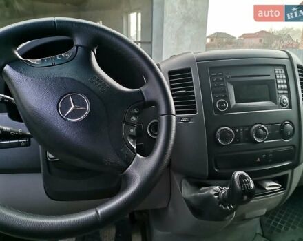 Зеленый Мерседес Sprinter, объемом двигателя 3 л и пробегом 450 тыс. км за 13700 $, фото 7 на Automoto.ua