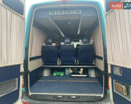 Зеленый Мерседес Sprinter, объемом двигателя 2.99 л и пробегом 600 тыс. км за 19999 $, фото 9 на Automoto.ua