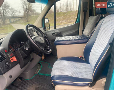 Зеленый Мерседес Sprinter, объемом двигателя 3 л и пробегом 845 тыс. км за 23900 $, фото 11 на Automoto.ua