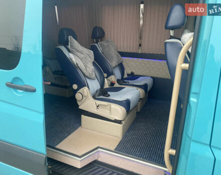 Зеленый Мерседес Sprinter, объемом двигателя 2.99 л и пробегом 600 тыс. км за 19999 $, фото 12 на Automoto.ua