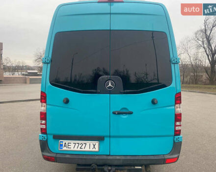 Зеленый Мерседес Sprinter, объемом двигателя 3 л и пробегом 845 тыс. км за 23900 $, фото 5 на Automoto.ua