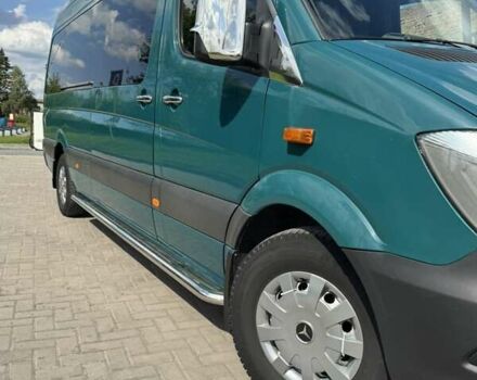 Зеленый Мерседес Sprinter, объемом двигателя 2.2 л и пробегом 400 тыс. км за 20500 $, фото 8 на Automoto.ua