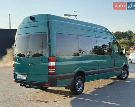 Зеленый Мерседес Sprinter, объемом двигателя 2.99 л и пробегом 777 тыс. км за 28978 $, фото 7 на Automoto.ua