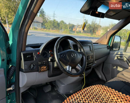 Зеленый Мерседес Sprinter, объемом двигателя 2.99 л и пробегом 777 тыс. км за 28978 $, фото 15 на Automoto.ua