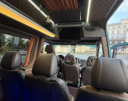 Зелений Мерседес Sprinter, об'ємом двигуна 2.1 л та пробігом 554 тис. км за 25500 $, фото 12 на Automoto.ua