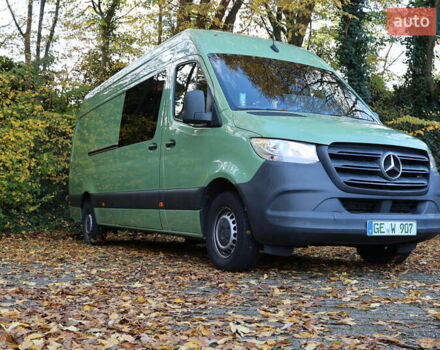 Зеленый Мерседес Sprinter, объемом двигателя 2.14 л и пробегом 237 тыс. км за 27000 $, фото 1 на Automoto.ua