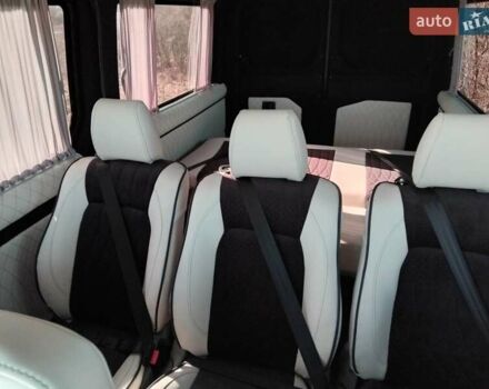 Зеленый Мерседес Sprinter, объемом двигателя 0 л и пробегом 185 тыс. км за 30850 $, фото 1 на Automoto.ua