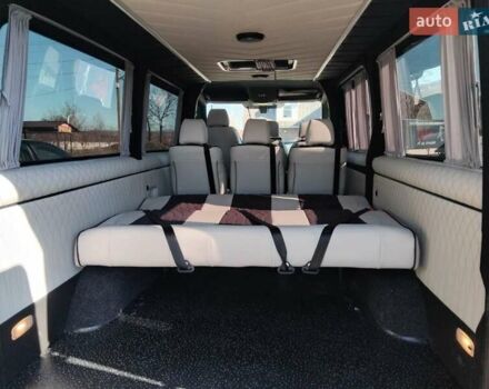 Зеленый Мерседес Sprinter, объемом двигателя 0 л и пробегом 185 тыс. км за 30850 $, фото 9 на Automoto.ua