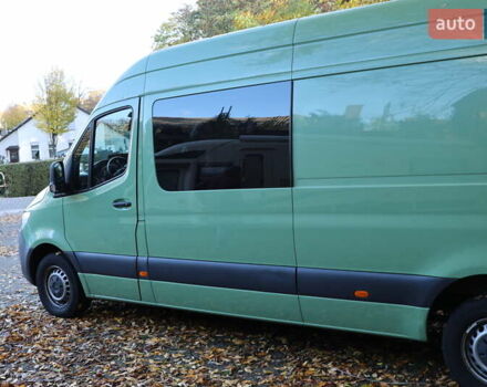 Зеленый Мерседес Sprinter, объемом двигателя 2.14 л и пробегом 237 тыс. км за 27000 $, фото 7 на Automoto.ua